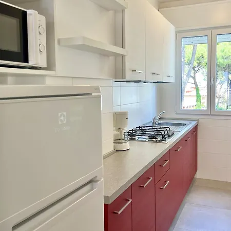 Flat With Parking Near The Apartment