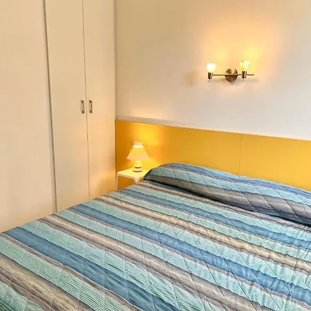 Flat With Parking Near The Lejlighed