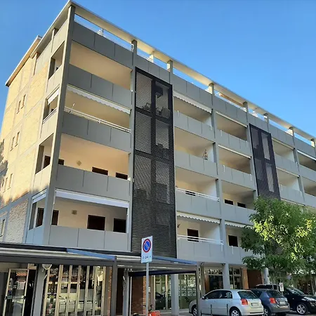 Flat With Parking Near The Lejlighed *
