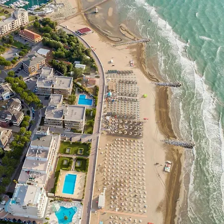 Flat With Parking Near The Lignano Sabbiadoro